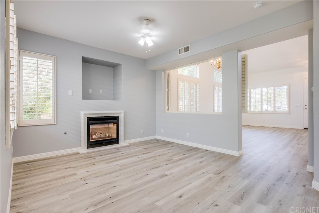 28069 Keepsake Way Valencia, CA 91354 - Photo 18 of 55