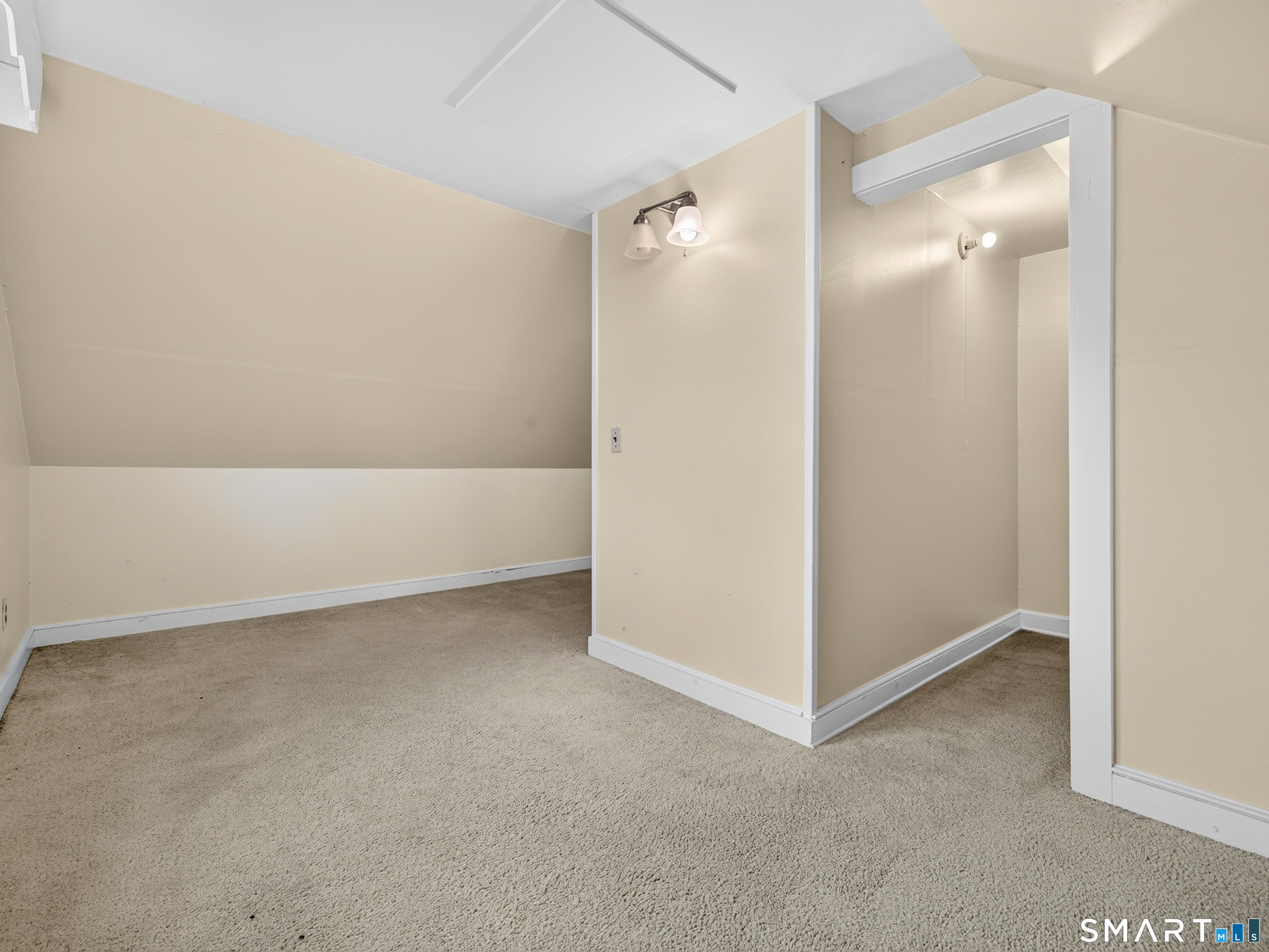 45 Lathrop Road Waterford, CT 06375 - Photo 32 of 40 Gallery Image 32