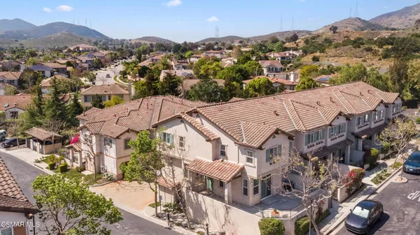 $838,000 | 201 Via Antonio, Newbury Park, CA 91320