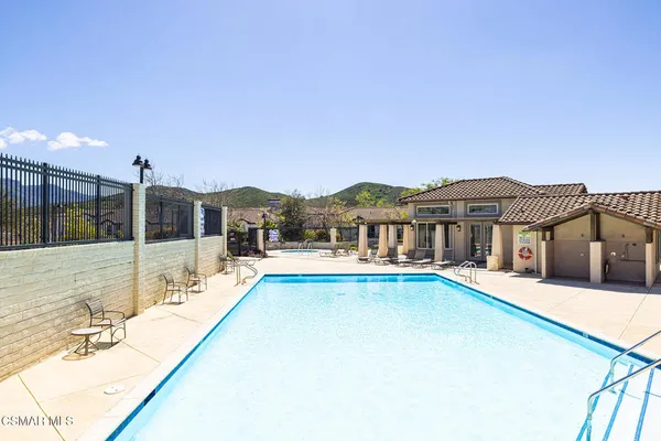 $838,000 | 201 Via Antonio, Newbury Park, CA 91320