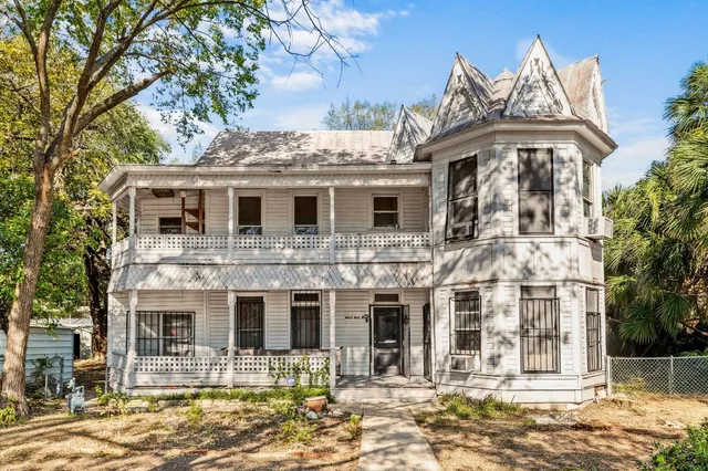 $1,150,000 | 4412 Avenue B, Austin, TX 78751