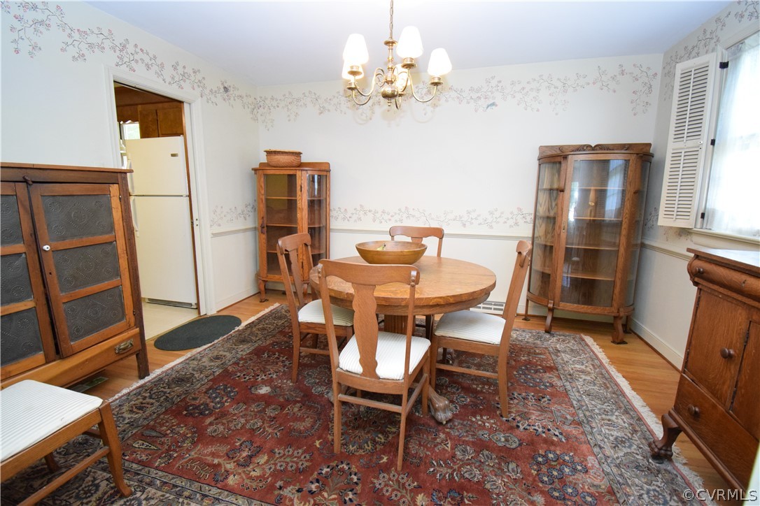 10921 Stepney Road Chester, VA 23831 - Photo 15 of 34 a dining room with furniture and window