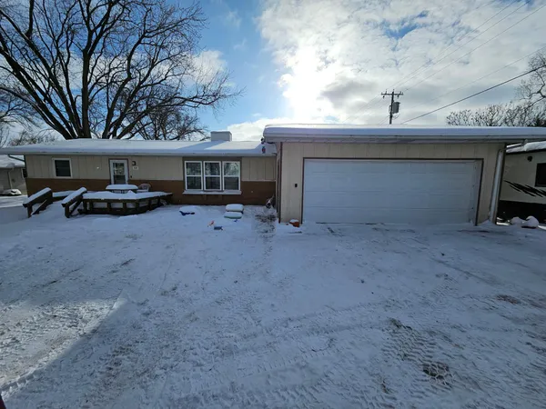 $210,000 | 104 Woodland Avenue East, Underwood, MN 56586