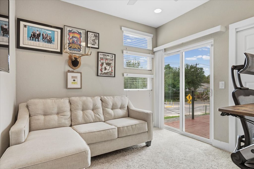 1800 Webberville Road, Unit B Austin, TX 78721 - Photo 25 of 30 Bedroom with private balcony.