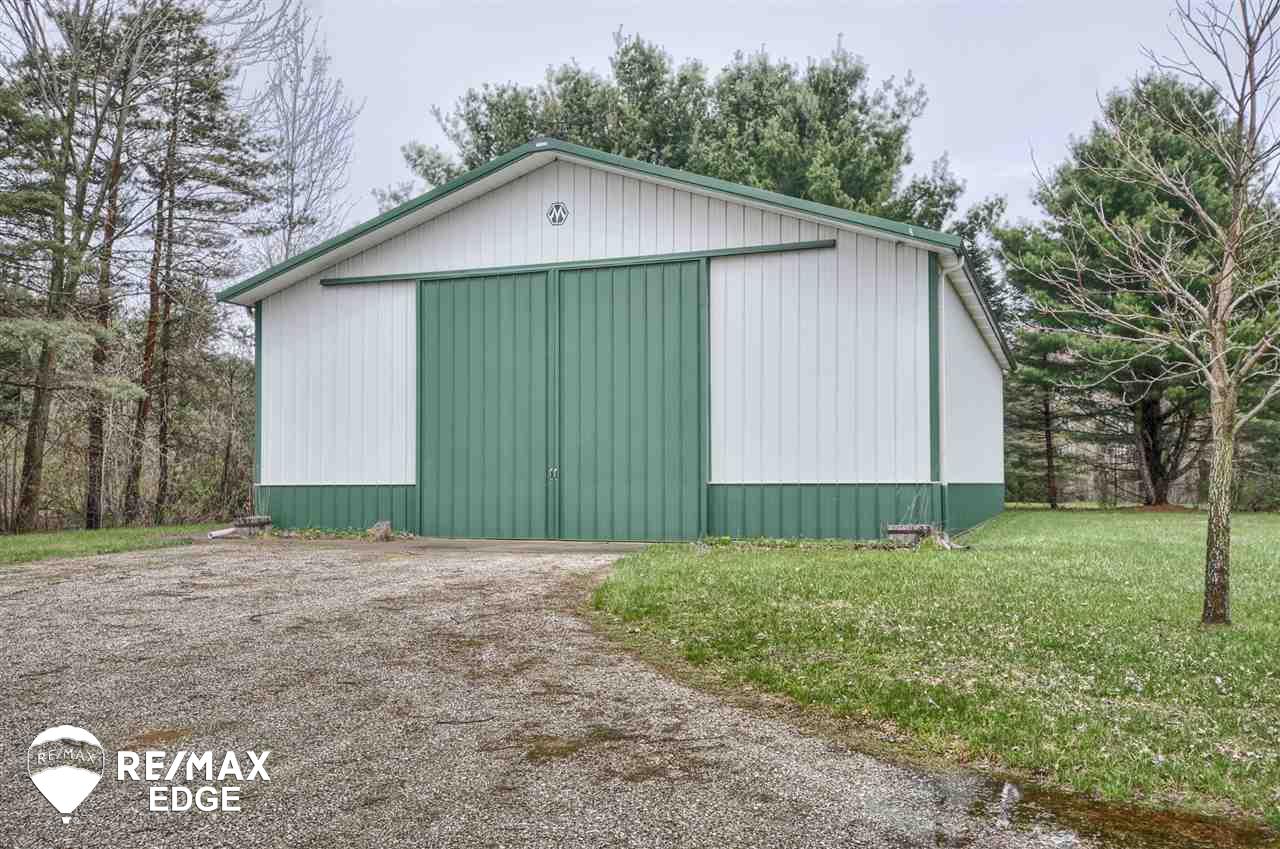 1460 West Willard Road Birch Run, MI 48415 - Photo 33 of 35 31378583-32.JPG