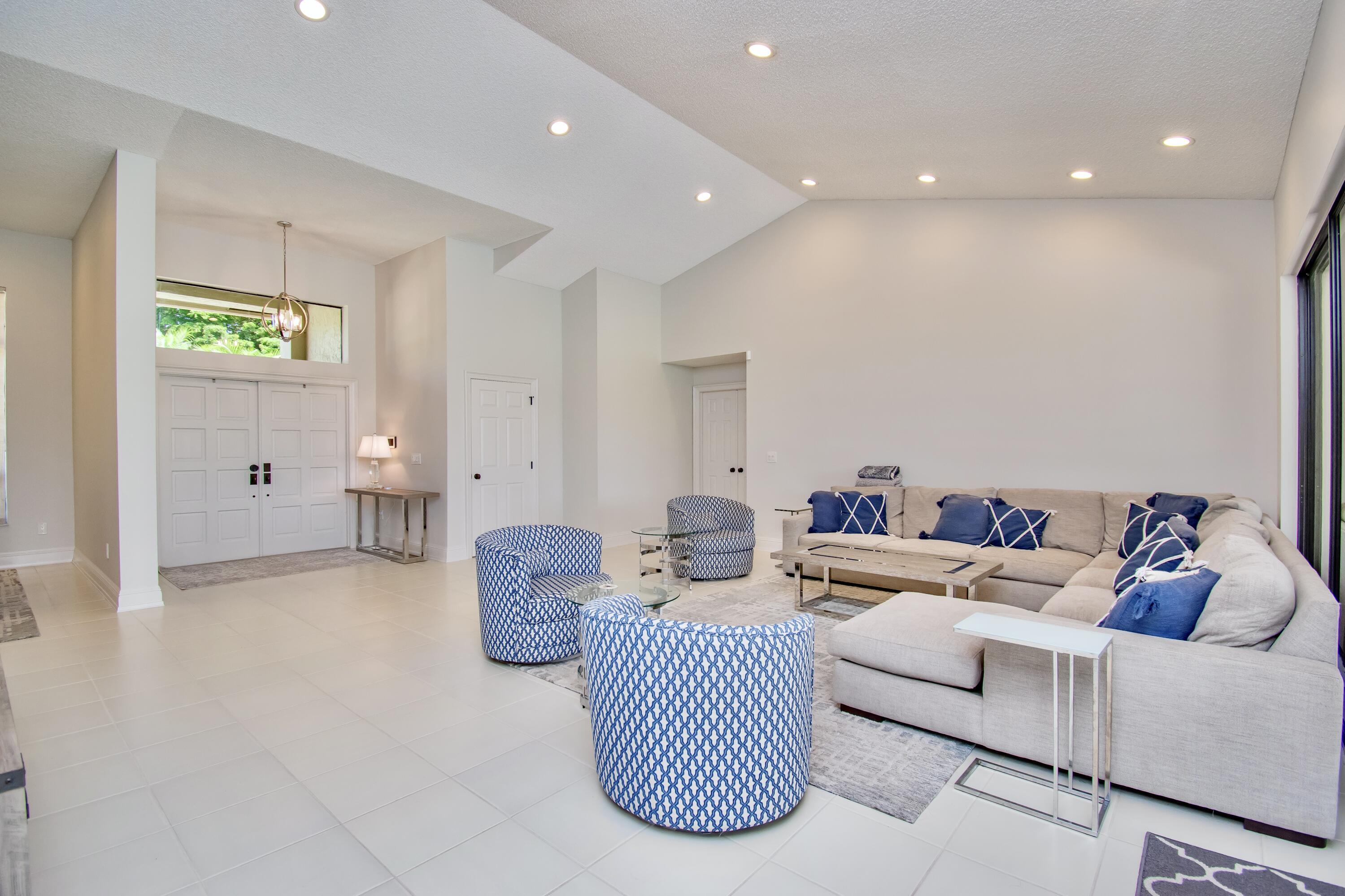 11415 Boca Woods Lane Boca Raton, FL 33428 - Photo 11 of 52 20250612205802007385000000-o