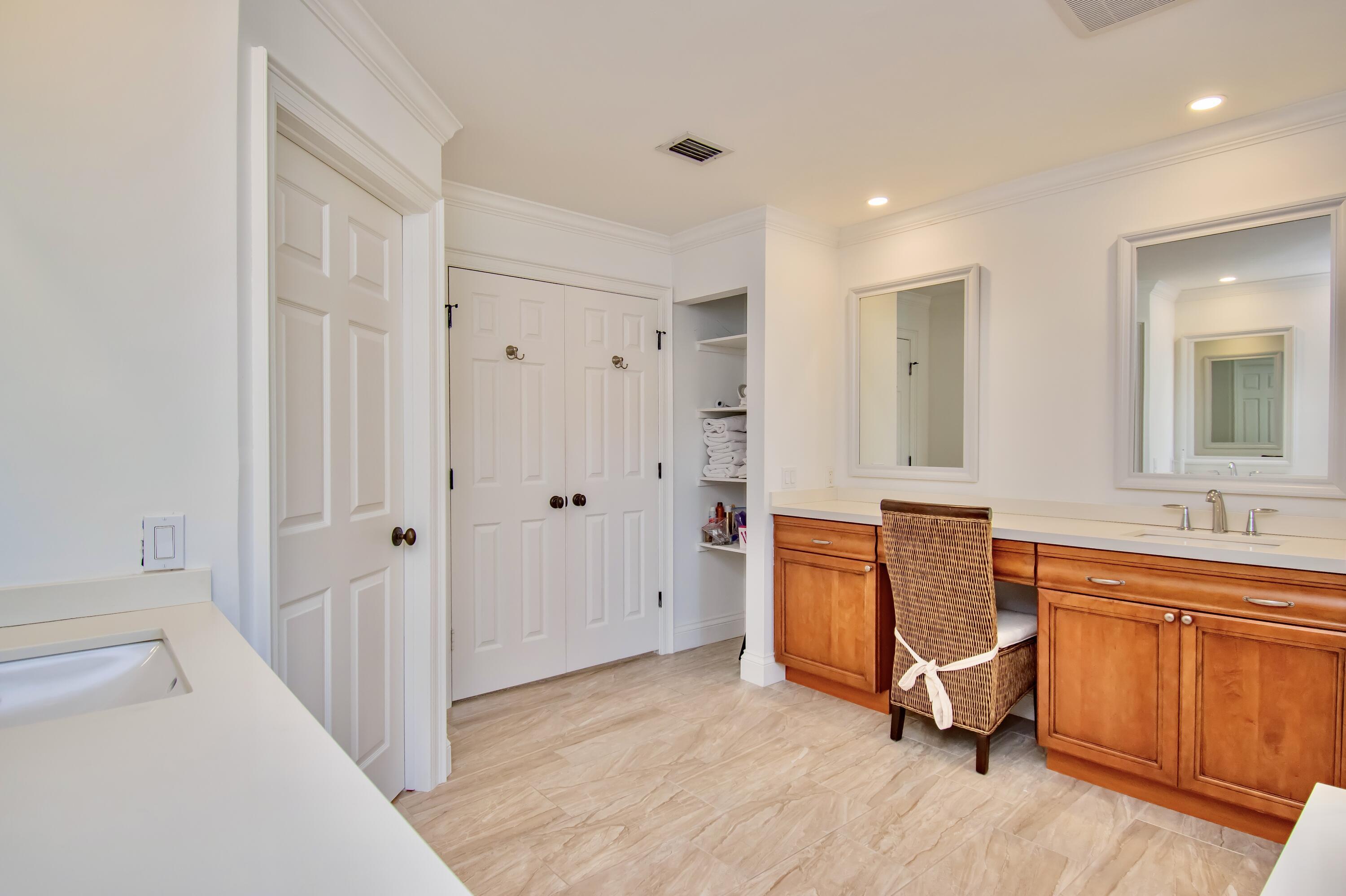 11415 Boca Woods Lane Boca Raton, FL 33428 - Photo 27 of 52 20250612205802994149000000-o