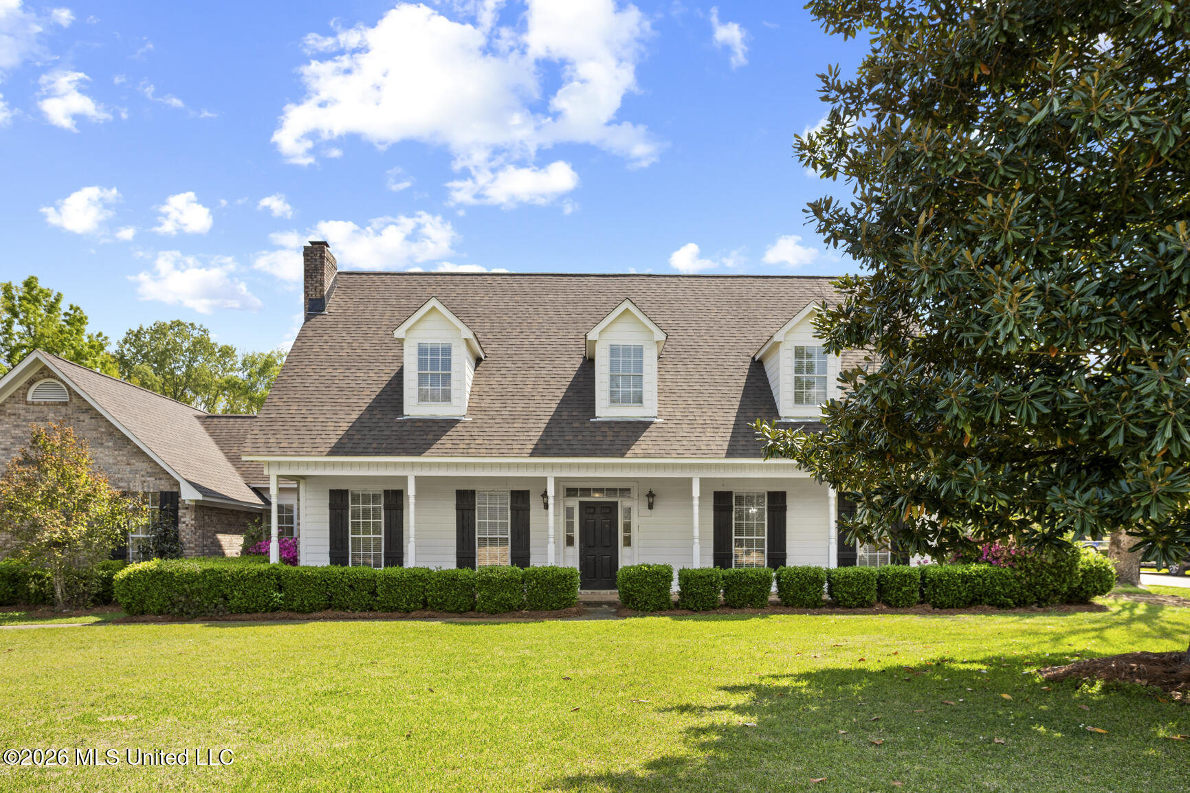 113 Golden Lane Madison, MS 39110 - Photo 2 of 38 113 Golden Lane-2