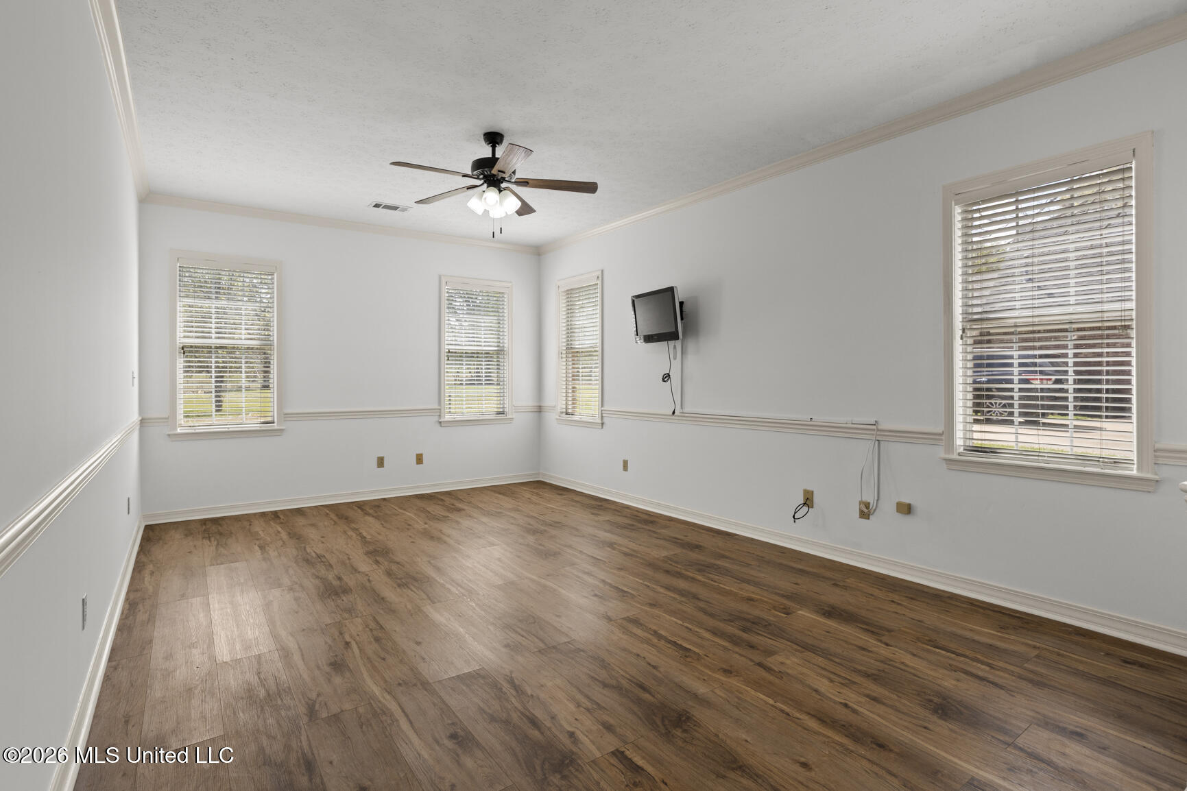 113 Golden Lane Madison, MS 39110 - Photo 22 of 38 113 Golden Lane-23