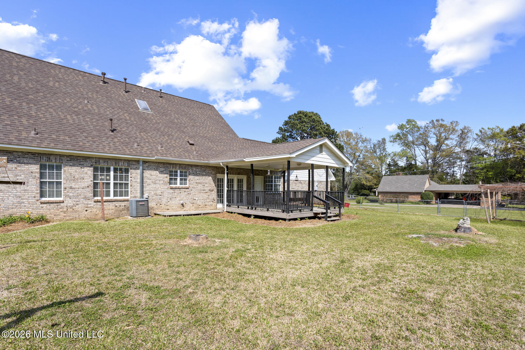 113 Golden Lane Madison, MS 39110 - Photo 34 of 38 113 Golden Lane-35