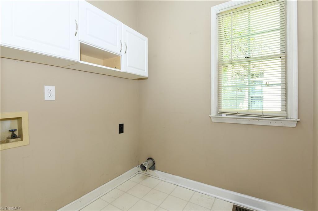 6314 High View Road Greensboro, NC 27410 - Photo 18 of 48 Gallery Image 18