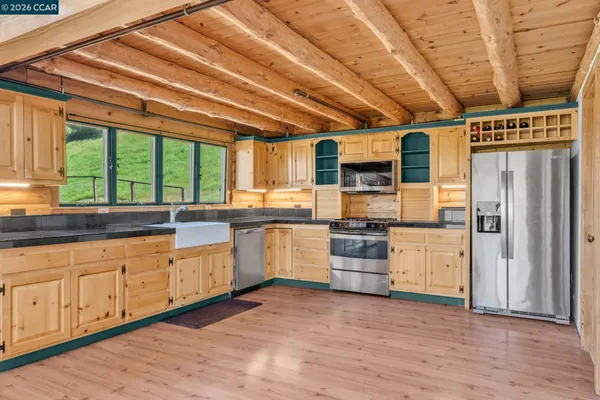 $1,390,000 | 530 Leon Way, Clayton, CA 94517