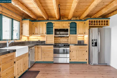 $1,390,000 | 530 Leon Way, Clayton, CA 94517