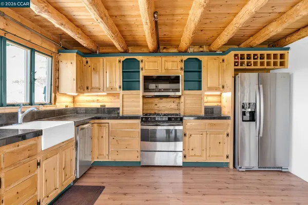 $1,390,000 | 530 Leon Way, Clayton, CA 94517