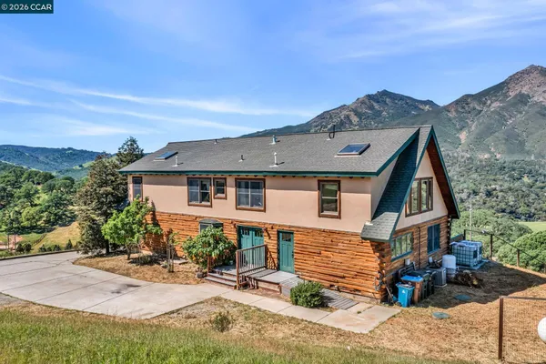 $1,390,000 | 530 Leon Way, Clayton, CA 94517