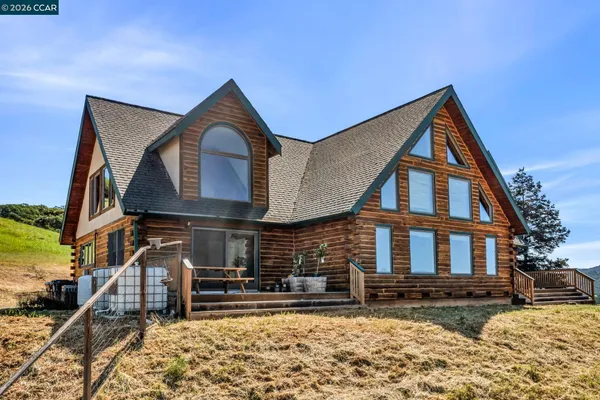 $1,390,000 | 530 Leon Way, Clayton, CA 94517