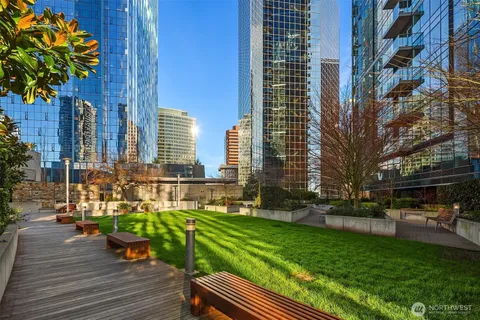 $1,499,000 | 10700 Northeast 4th Street, Unit 2412, Bellevue, WA 98004