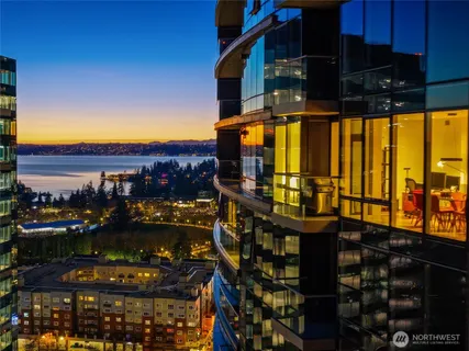 $1,499,000 | 10700 Northeast 4th Street, Unit 2412, Bellevue, WA 98004