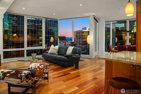 $1,499,000 | 10700 Northeast 4th Street, Unit 2412, Bellevue, WA 98004