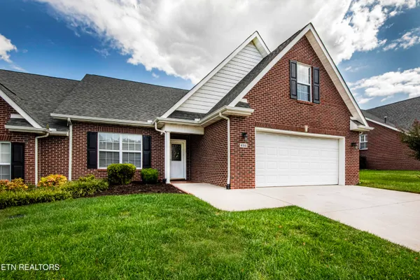 $424,500 | 4516 Brittany Hills Way, Knoxville, TN 37938
