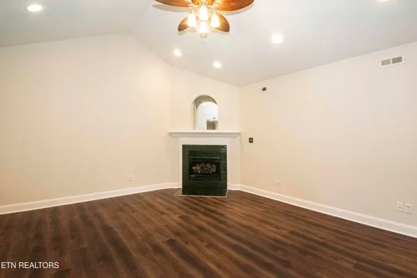 $424,500 | 4516 Brittany Hills Way, Knoxville, TN 37938