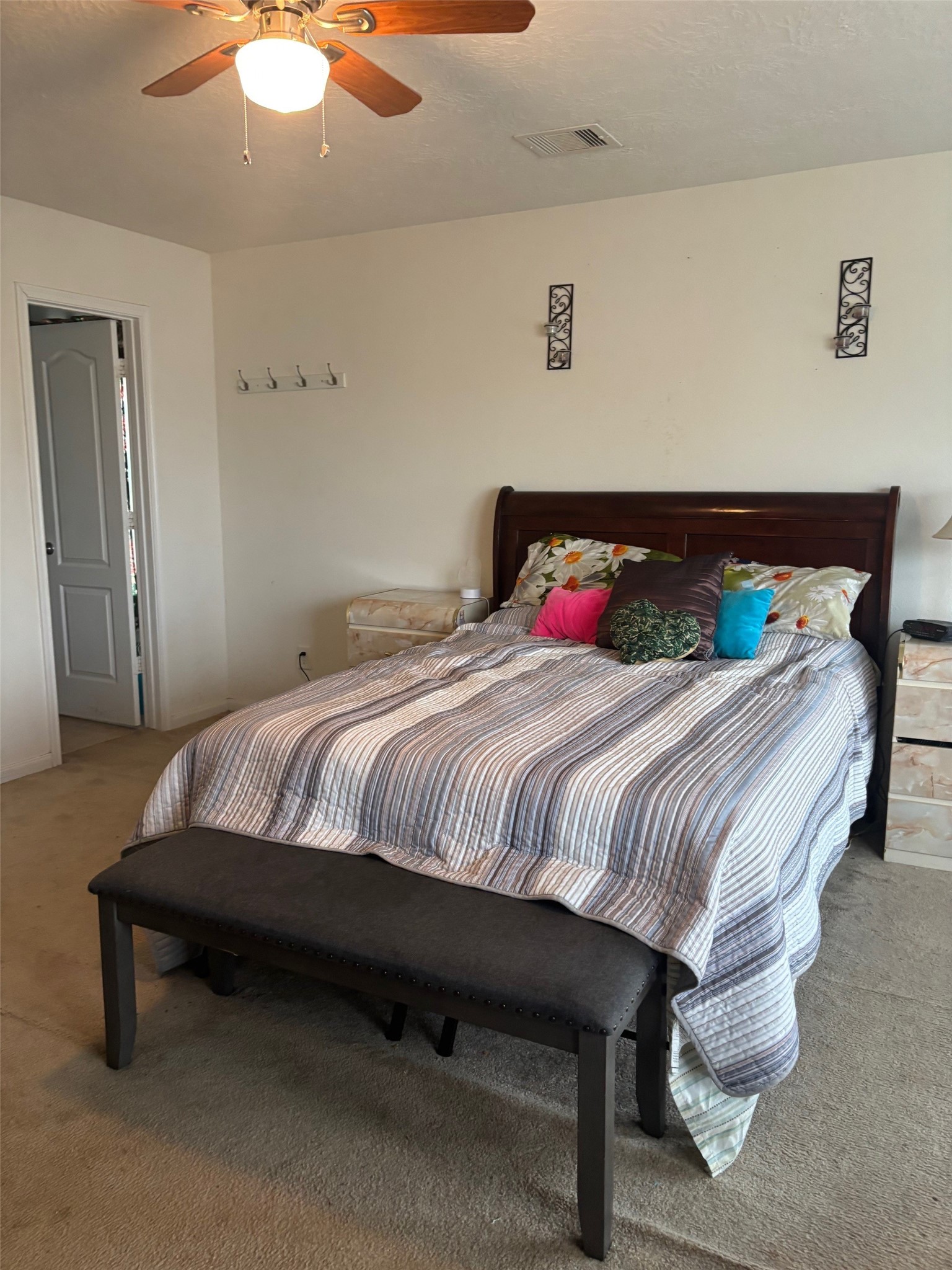 911 Belshear Court Houston, TX 77073 - Photo 15 of 21 a bedroom with a bed and a table