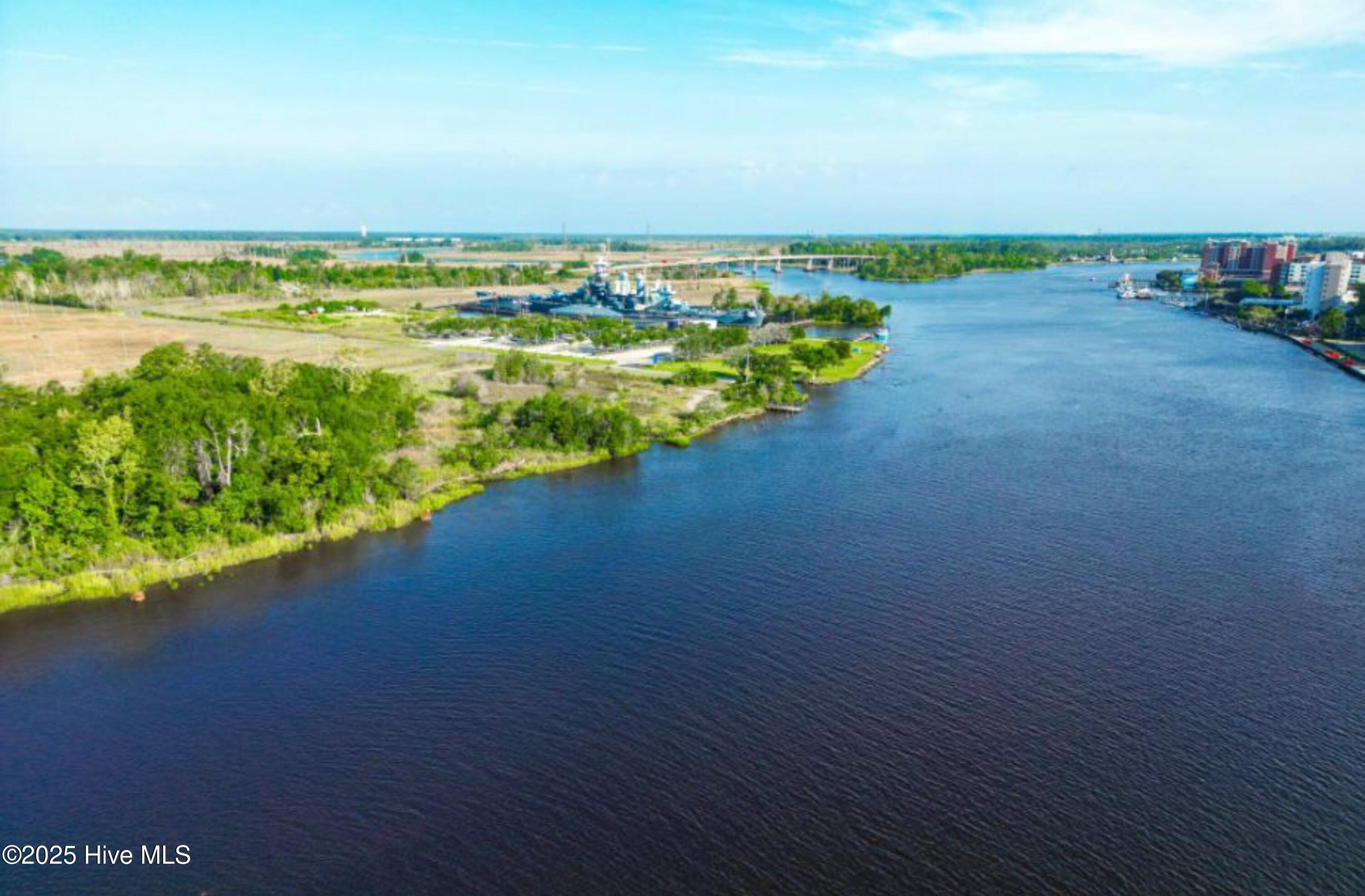 7070 Dunford Road, Unit 125 Leland, NC 28451 - Photo 24 of 37 2-3-dji_fly_20230815_084156_407_16921077