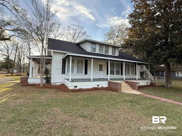 $219,900 | 401 Hall Avenue, Bay Minette, AL 36507
