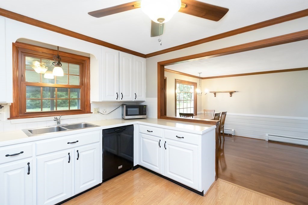 14 Addison Road Wilbraham, MA 01095 - Photo 4 of 36 Gallery Image 4