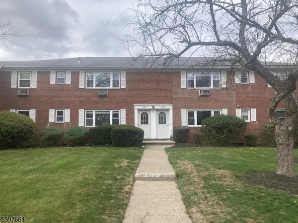 $2,600 | 1165 Valley Road, Wayne, NJ 07470
