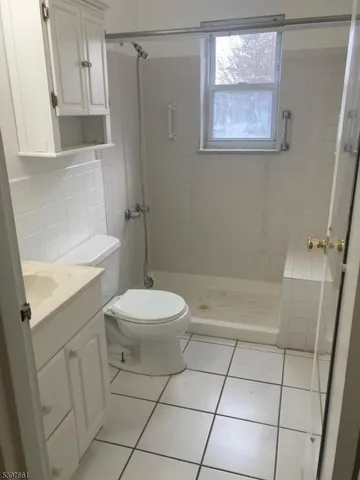 $2,800 | 1165 Valley Road, Wayne, NJ 07470