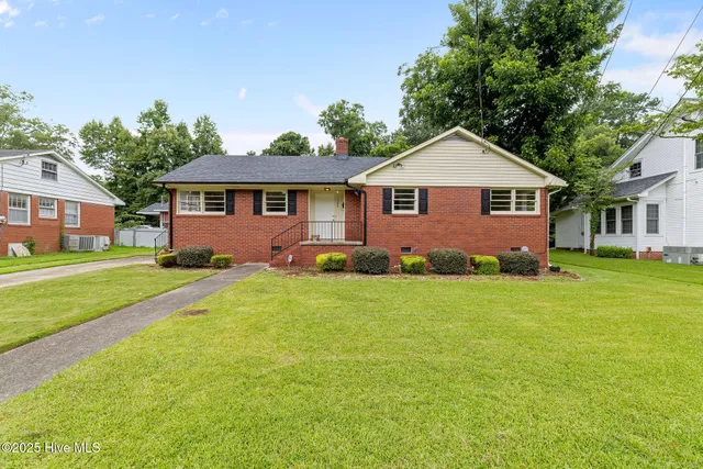 $145,000 | 1502 Queens Road, Kinston, NC 28501