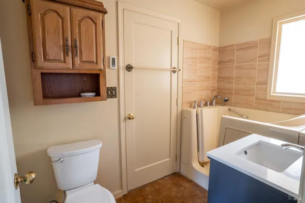 $589,000 | 490 Cornish Lane, Angwin, CA 94508