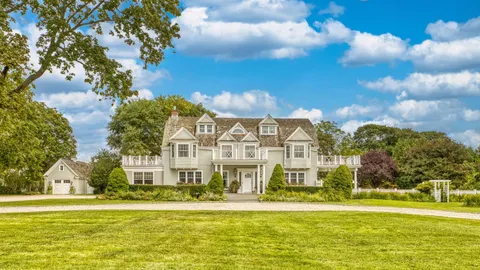 $4,550,000 | 44 Beach Lane, Westhampton Beach, NY 11978