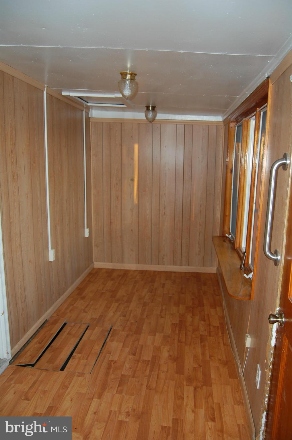 12609 Eaton Road Rocky Ridge, MD 21778 - Photo 23 of 25 a view of an empty room