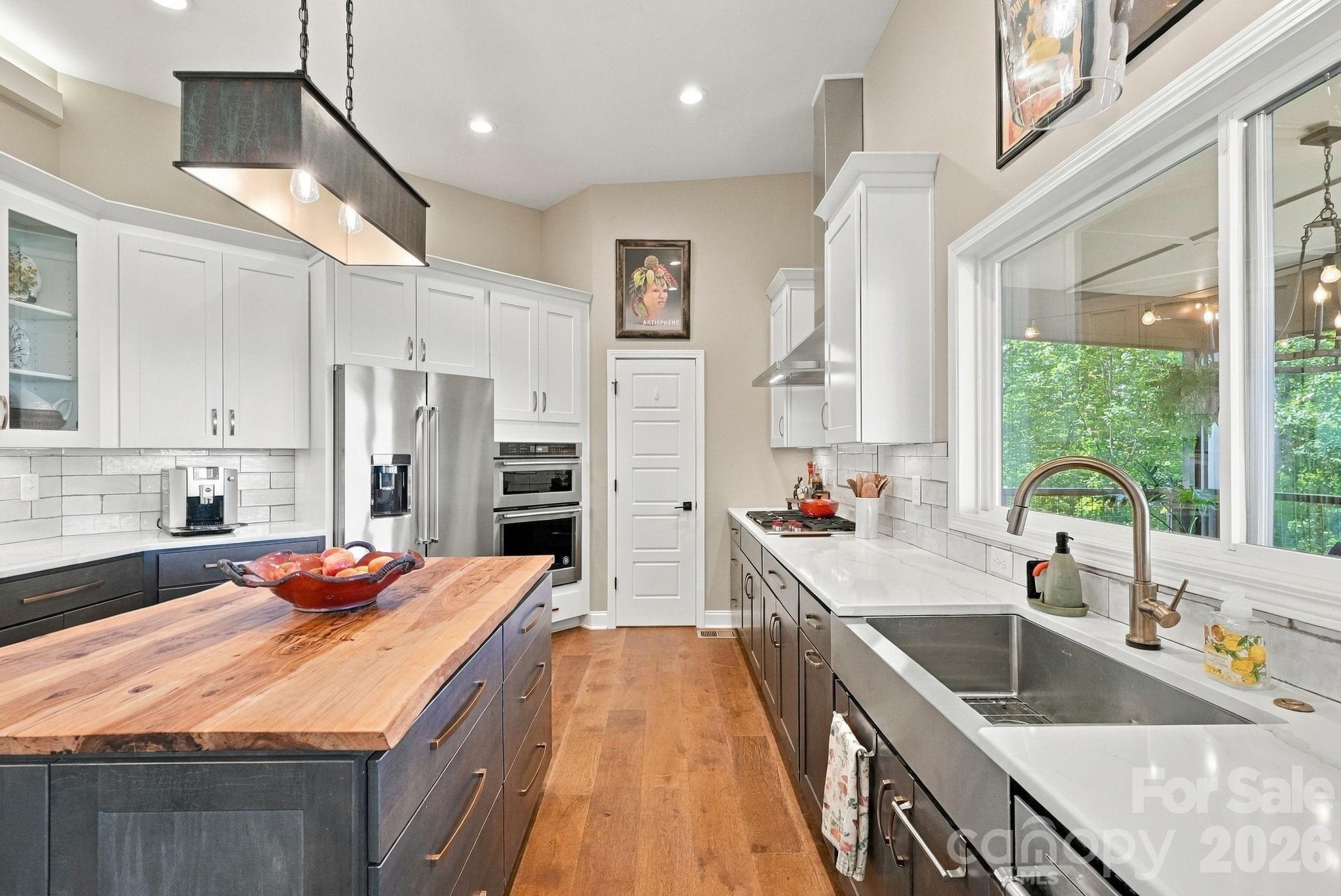 1133 Altamont Road Greenville, SC 29609 - Photo 12 of 47 Gallery Image 12