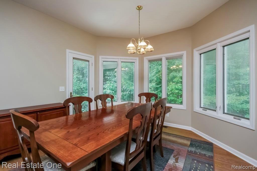 12956 Hummingbird Ridge Davisburg, MI 48350 - Photo 12 of 57 DINING ROOM