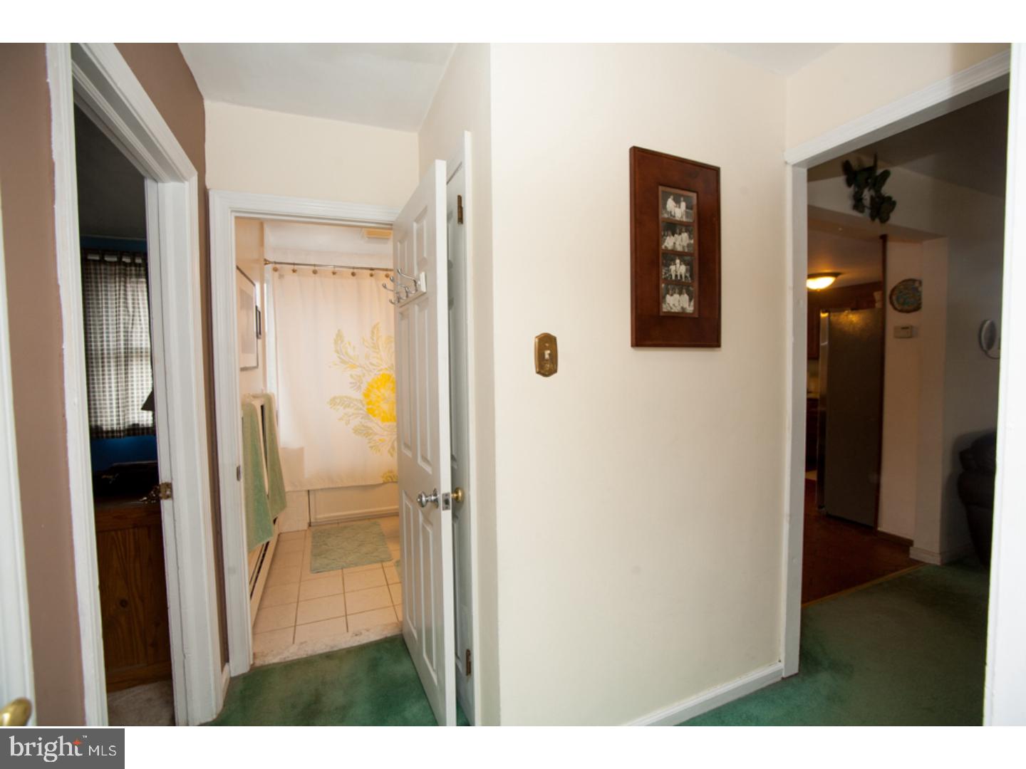 180 Scenic Road Springfield, PA 19064 - Photo 14 of 25 Hallway