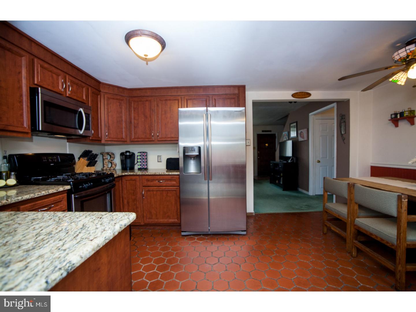 180 Scenic Road Springfield, PA 19064 - Photo 5 of 25