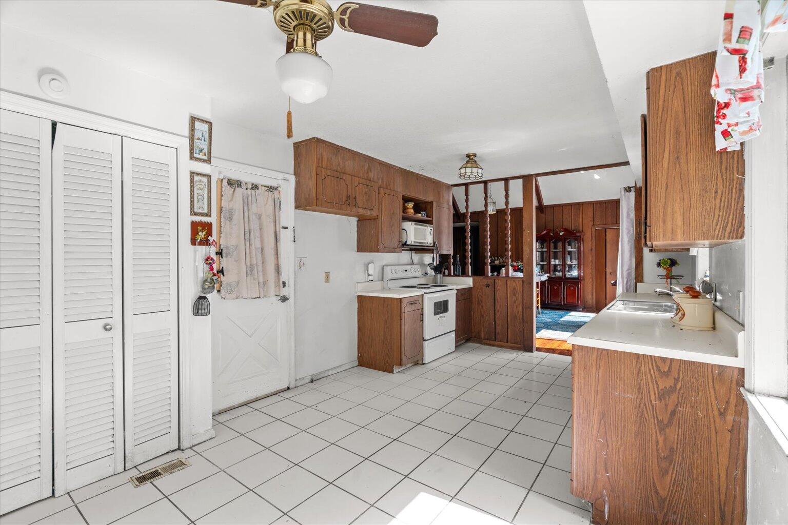 313 North Tibbs Road Dalton, GA 30720 - Photo 22 of 39 22-22