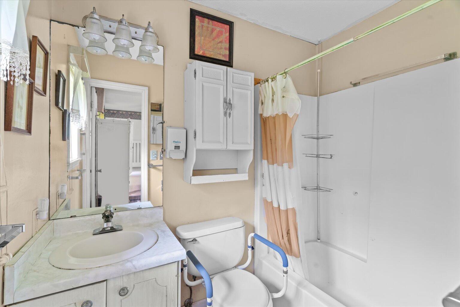 313 North Tibbs Road Dalton, GA 30720 - Photo 25 of 39 25-25