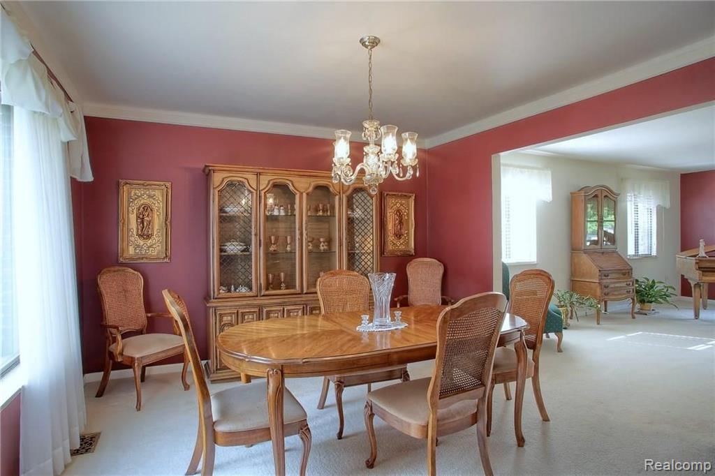 1424 Fawn Court Rochester Hills, MI 48309 - Photo 12 of 37