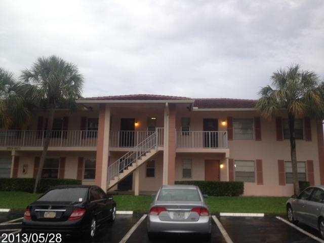 9921 Three Lakes Circle Boca Raton, FL 33428 - Photo 1 of 10 20130606091127476820000000-o