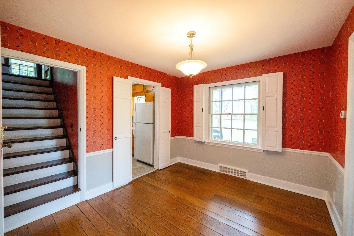 621 Compton Road Cincinnati, OH 45231 - Photo 6 of 21