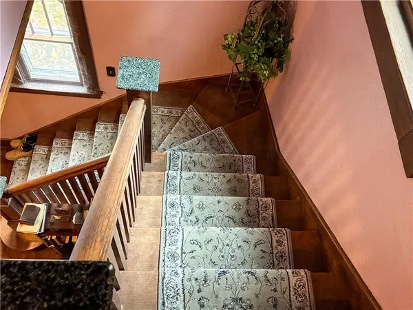 $349,000 | 109 East 10th Street, Pleasanton, KS 66075