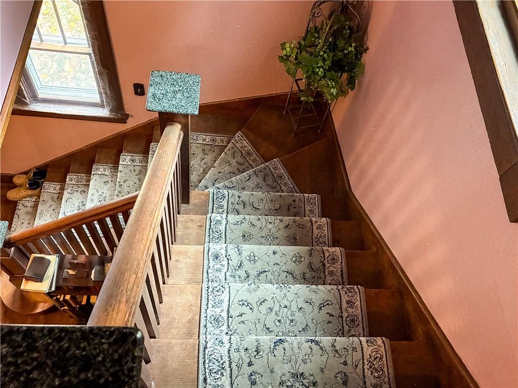 109 East 10th Street Pleasanton, KS 66075 - Photo 5 of 29