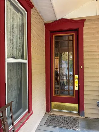$349,000 | 109 East 10th Street, Pleasanton, KS 66075