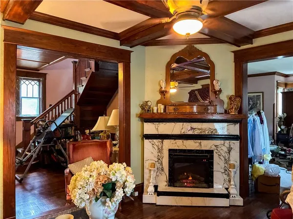 $349,000 | 109 East 10th Street, Pleasanton, KS 66075