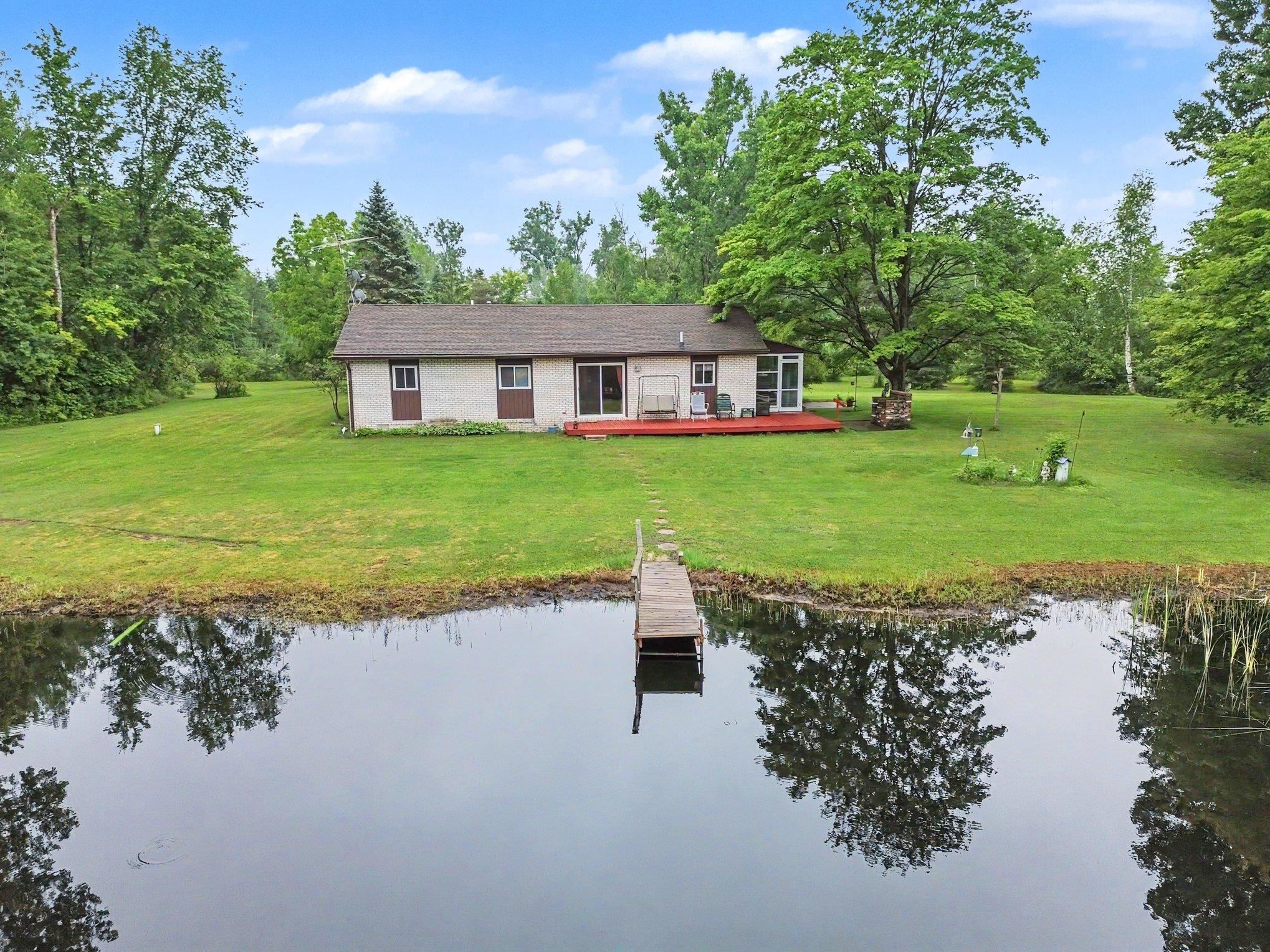 2336 West Cody Estey Road Pinconning, MI 48650 - Photo 5 of 31