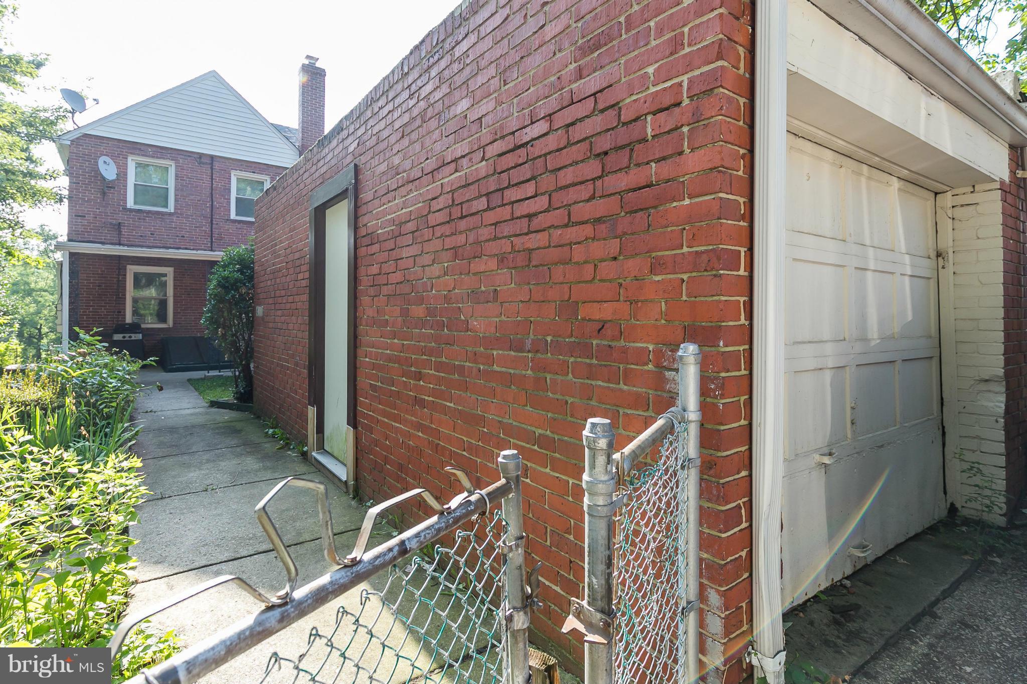 966 North Hill Road Baltimore, MD 21218 - Photo 25 of 30 1 Car Garage